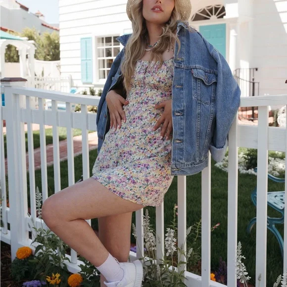 Floral mini dress - Picture 6 of 10